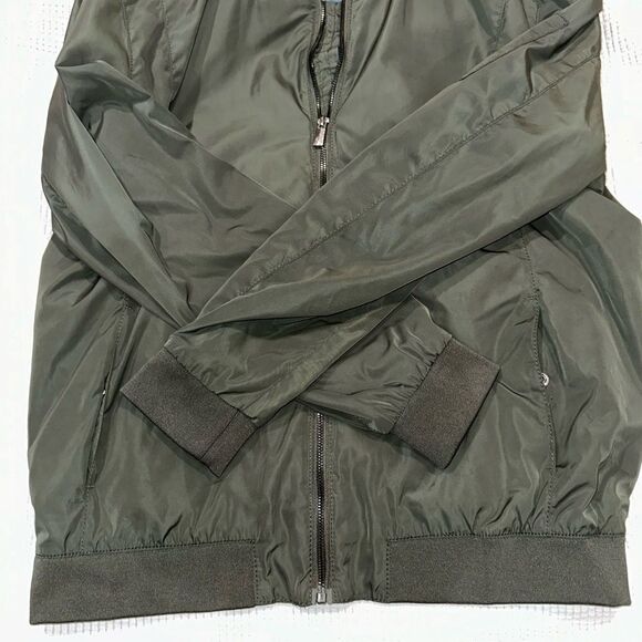 EUC Zara Men’s Basic Olive green bomber jacket. Size XL (fits like L) - Picture 4 of 8